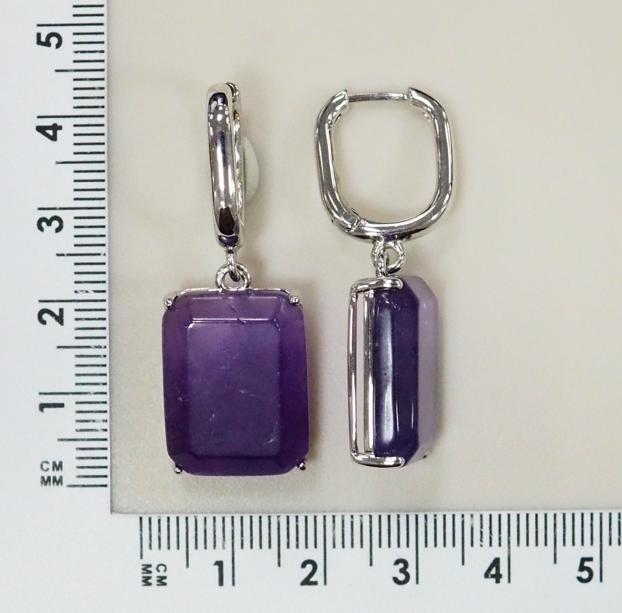 Серебряные серьги с аметистами